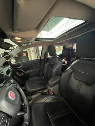 FIAT TORO 2.0 16V TURBO DIESEL VOLCANO 4WD AT9